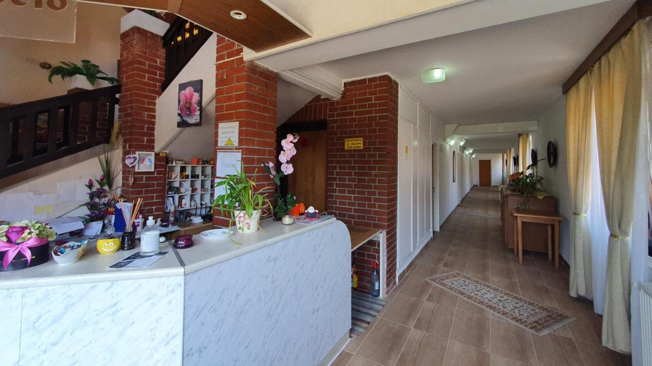 Harmonia Apartmanhaz Балатонлелле Экстерьер фото